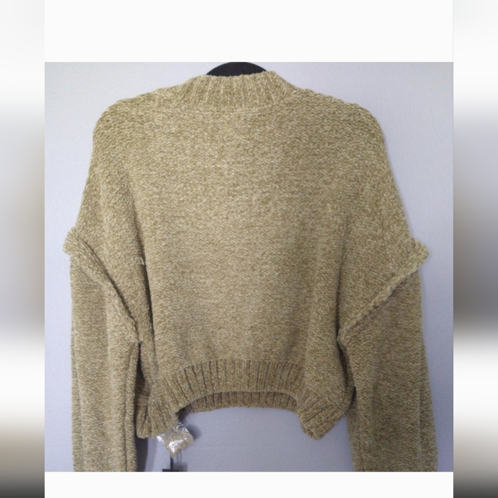 Blank NYC Drop Sleeve Crop Sweater Olive Large Nwt